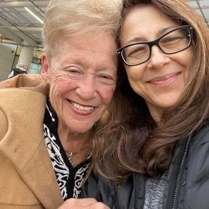 Meet your Posher, Marcia